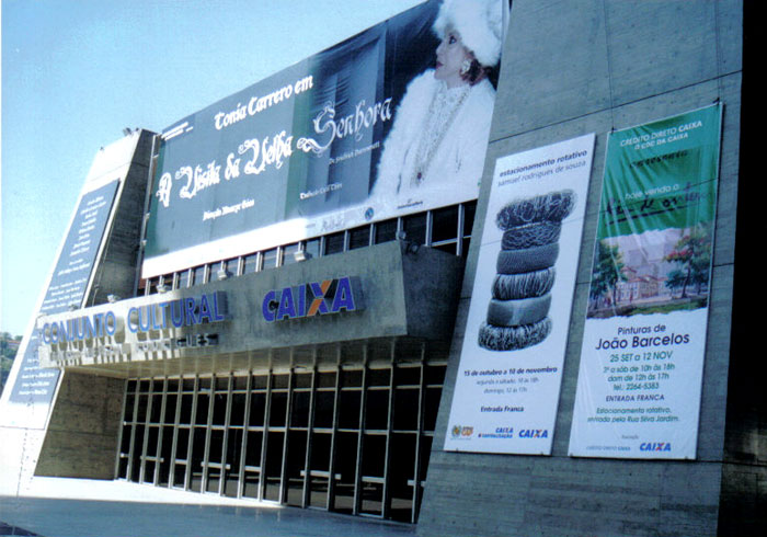 Entrada do Conjunto Cultural da Caixa